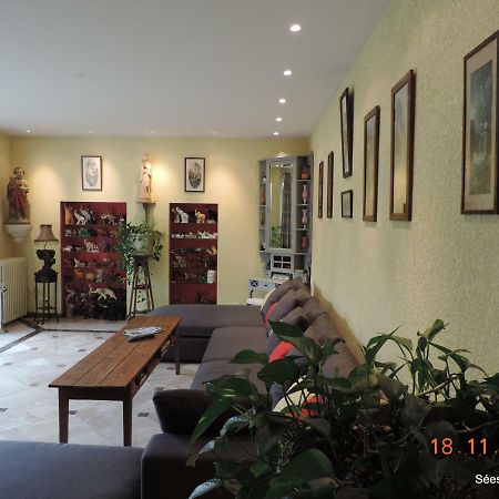Sees Chez Vous Bed and Breakfast Zewnętrze zdjęcie